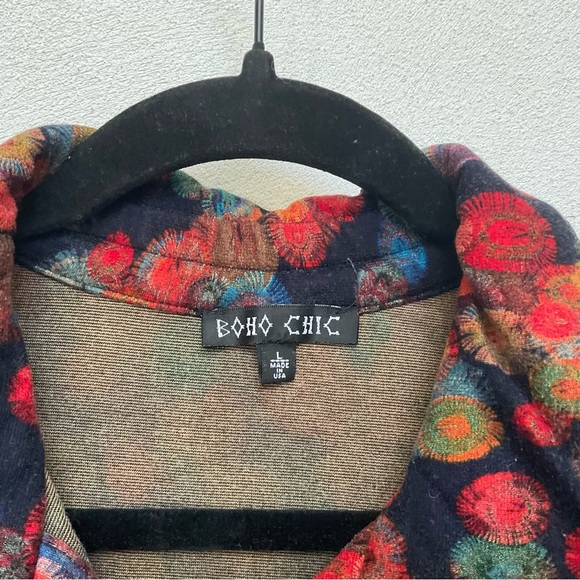 Boho Chic Earth Tone Circle Print Button Front Bell Sleeve Top Size Large Funky - Picture 2 of 4